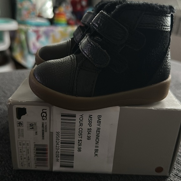 UGG Baby Boy Black Leather Sneakers ( BRAND NWT) - Picture 6 of 7